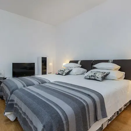 Apartman Ana Skradin Esterno foto